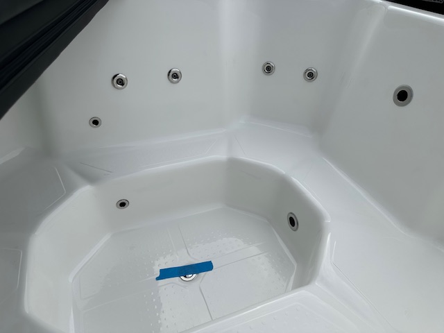 Hottub Außenofen Jacuzzi Whirlpool LED Entspannung